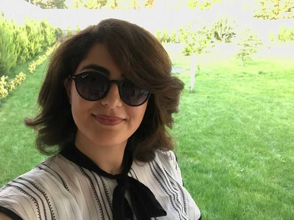 Roxana Montazerian